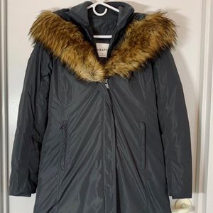 Aritzia Babaton Julian Puffer Parka Jacket